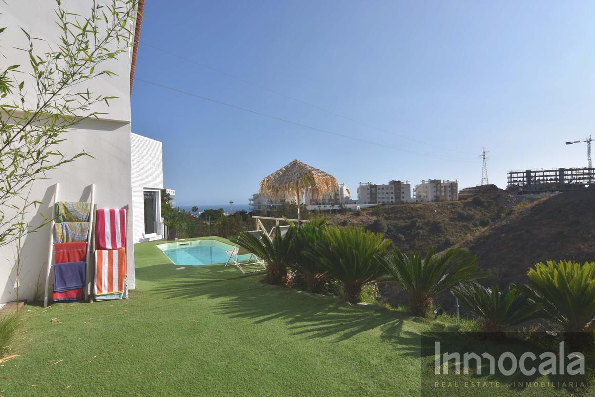 For sale of villa in Fuengirola