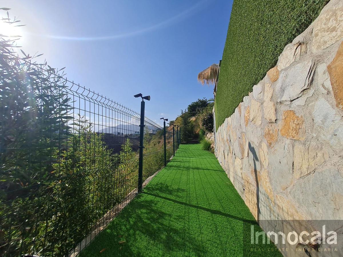 For sale of villa in Fuengirola