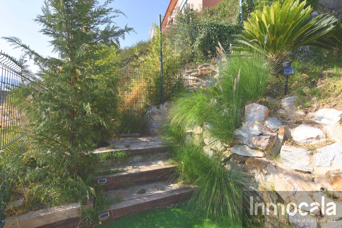 For sale of villa in Fuengirola