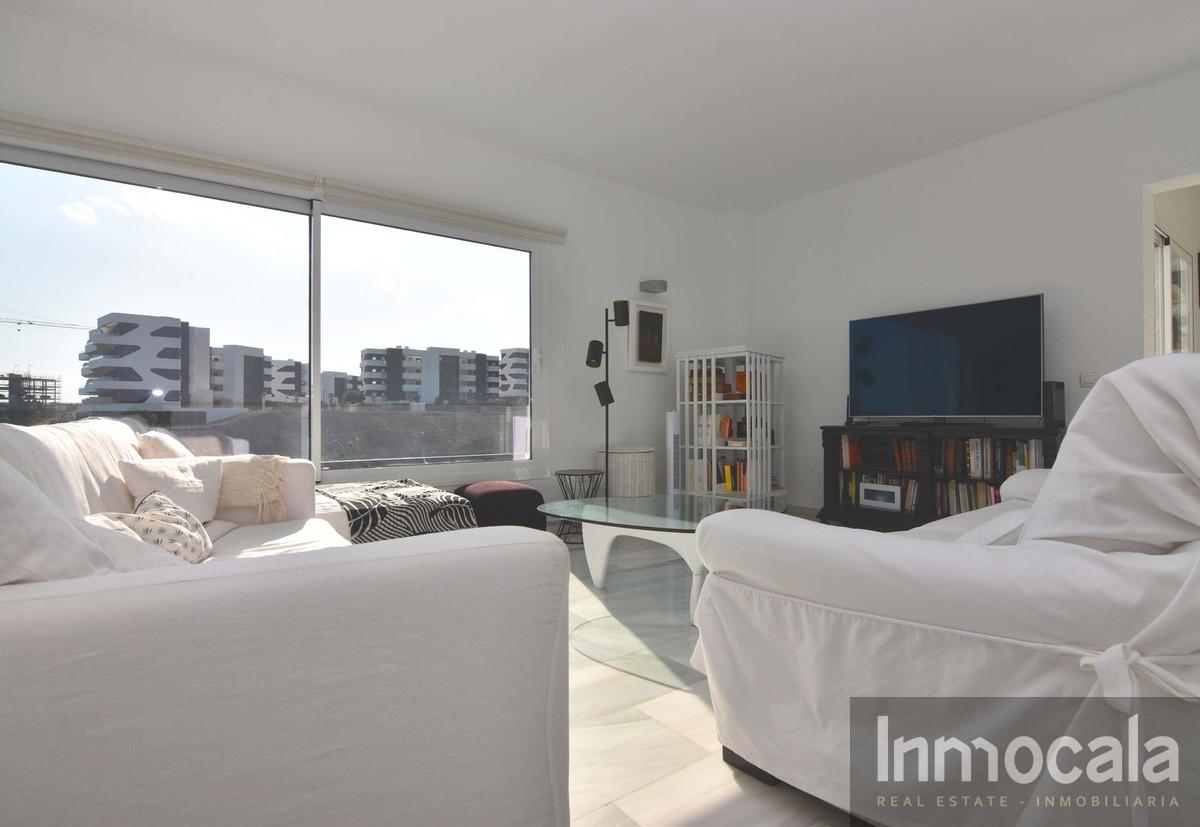 For sale of villa in Fuengirola