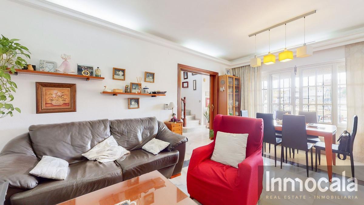 For sale of villa in Mijas
