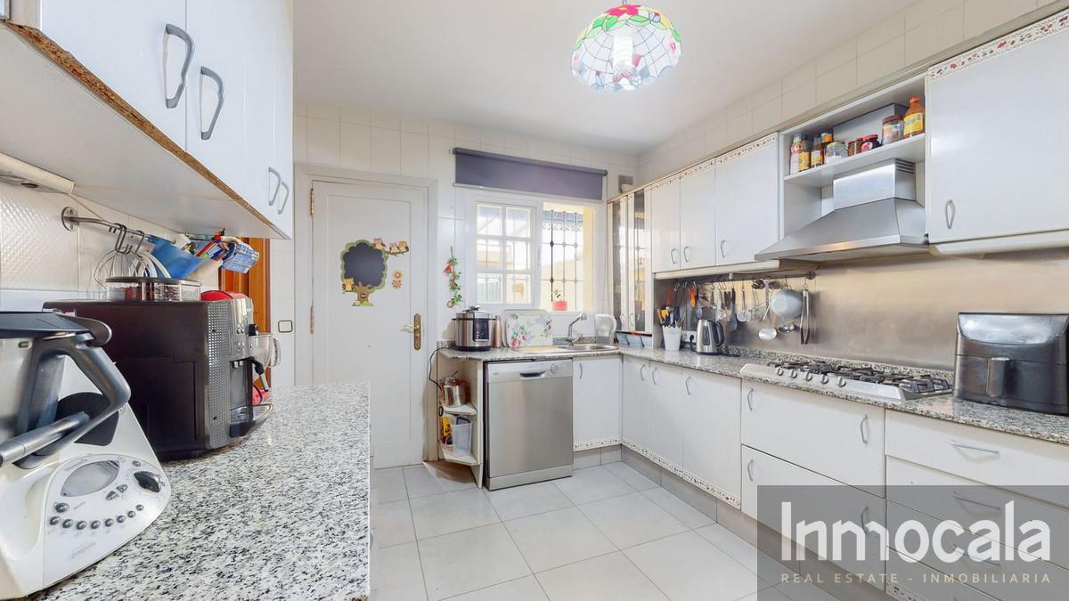 For sale of villa in Mijas