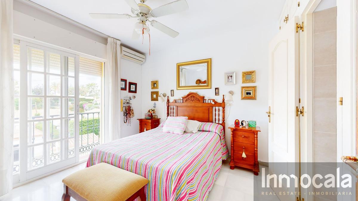 For sale of villa in Mijas