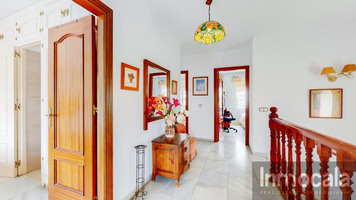 For sale of villa in Mijas