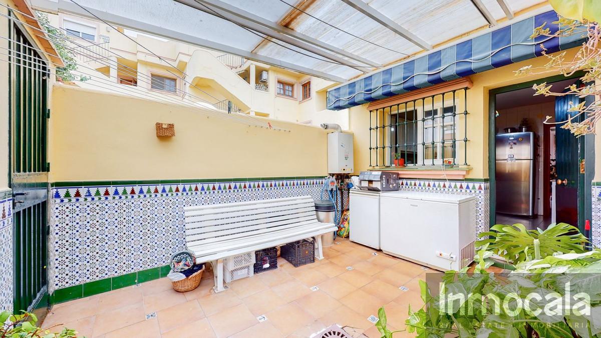 For sale of villa in Mijas