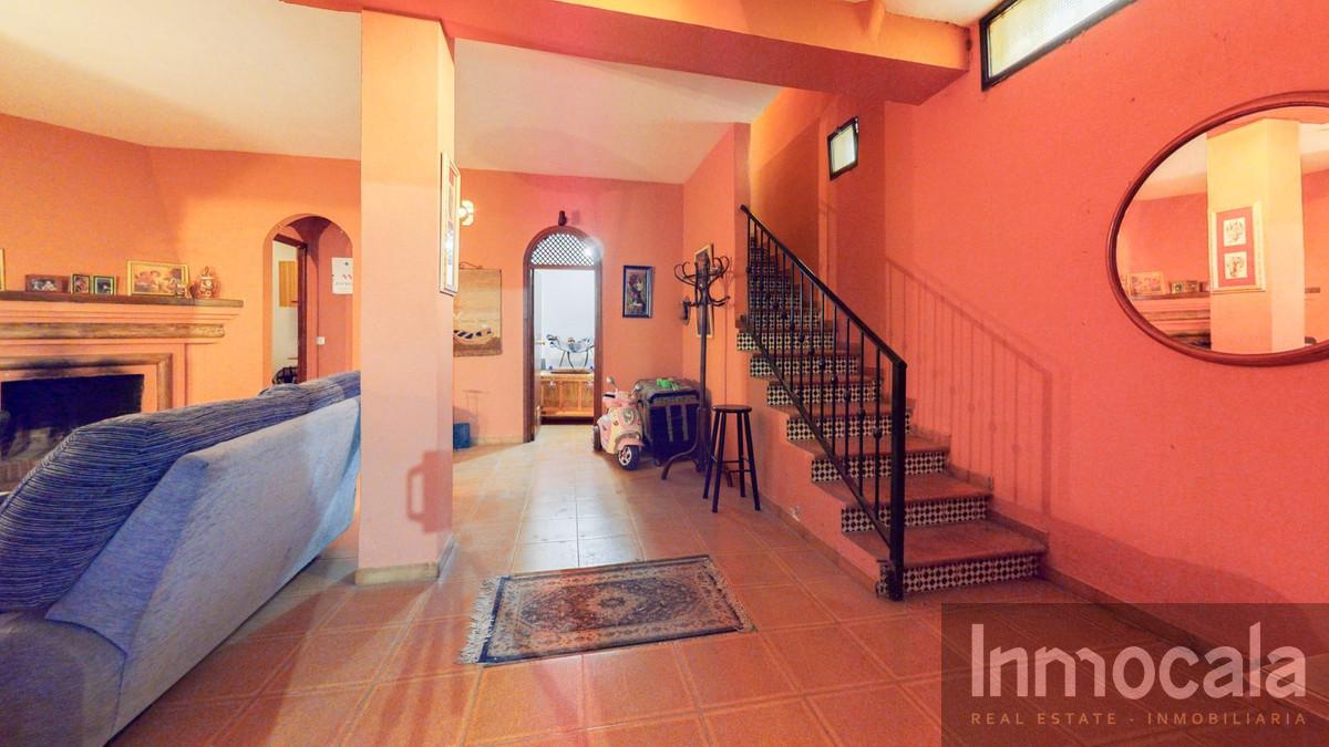 For sale of villa in Mijas