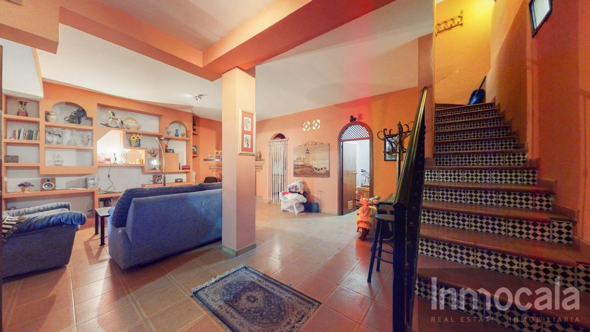 For sale of villa in Mijas