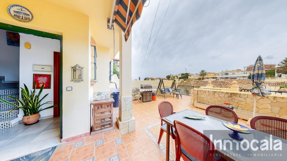 For sale of villa in Mijas