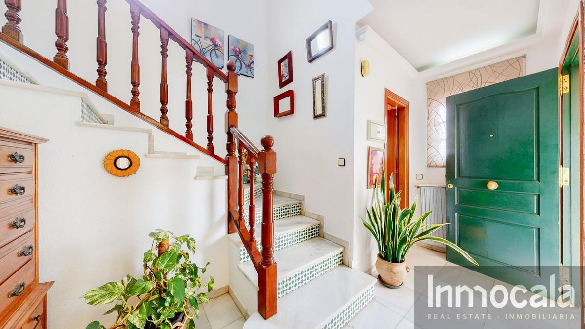For sale of villa in Mijas