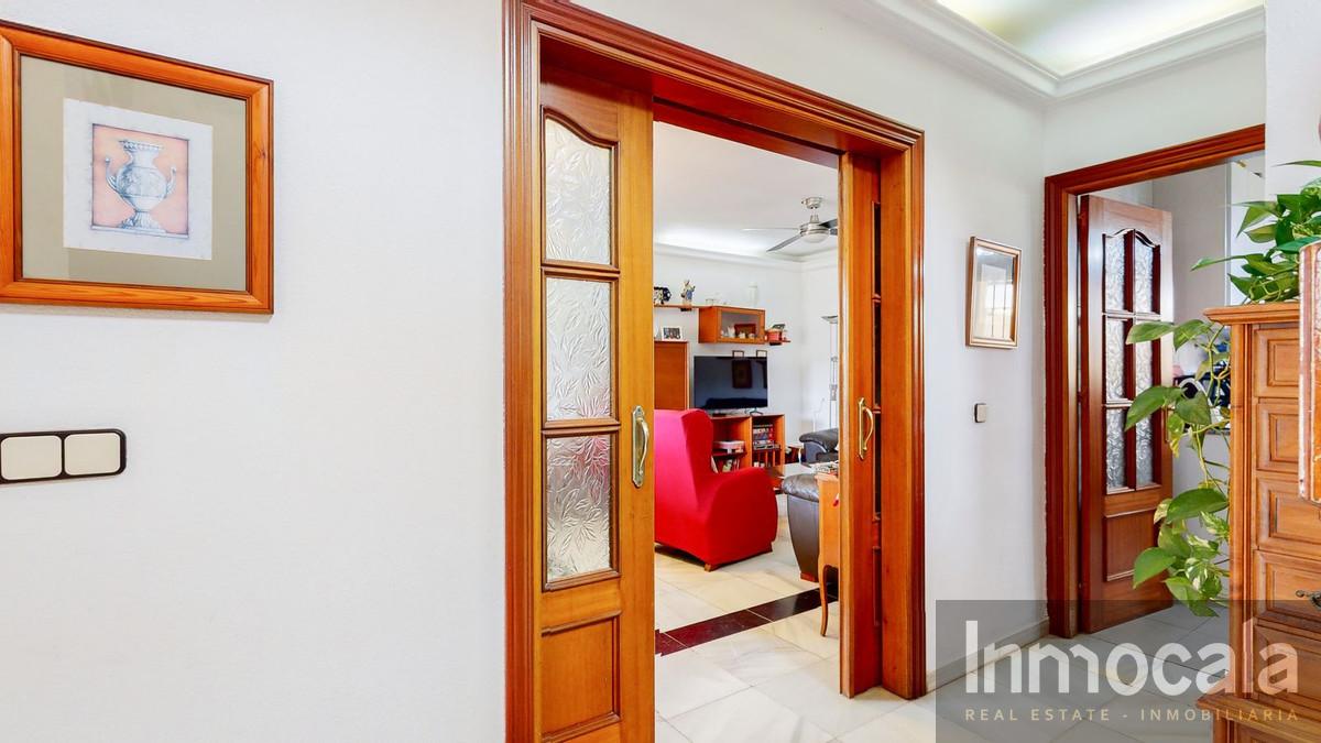 For sale of villa in Mijas