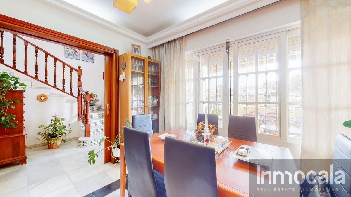 For sale of villa in Mijas