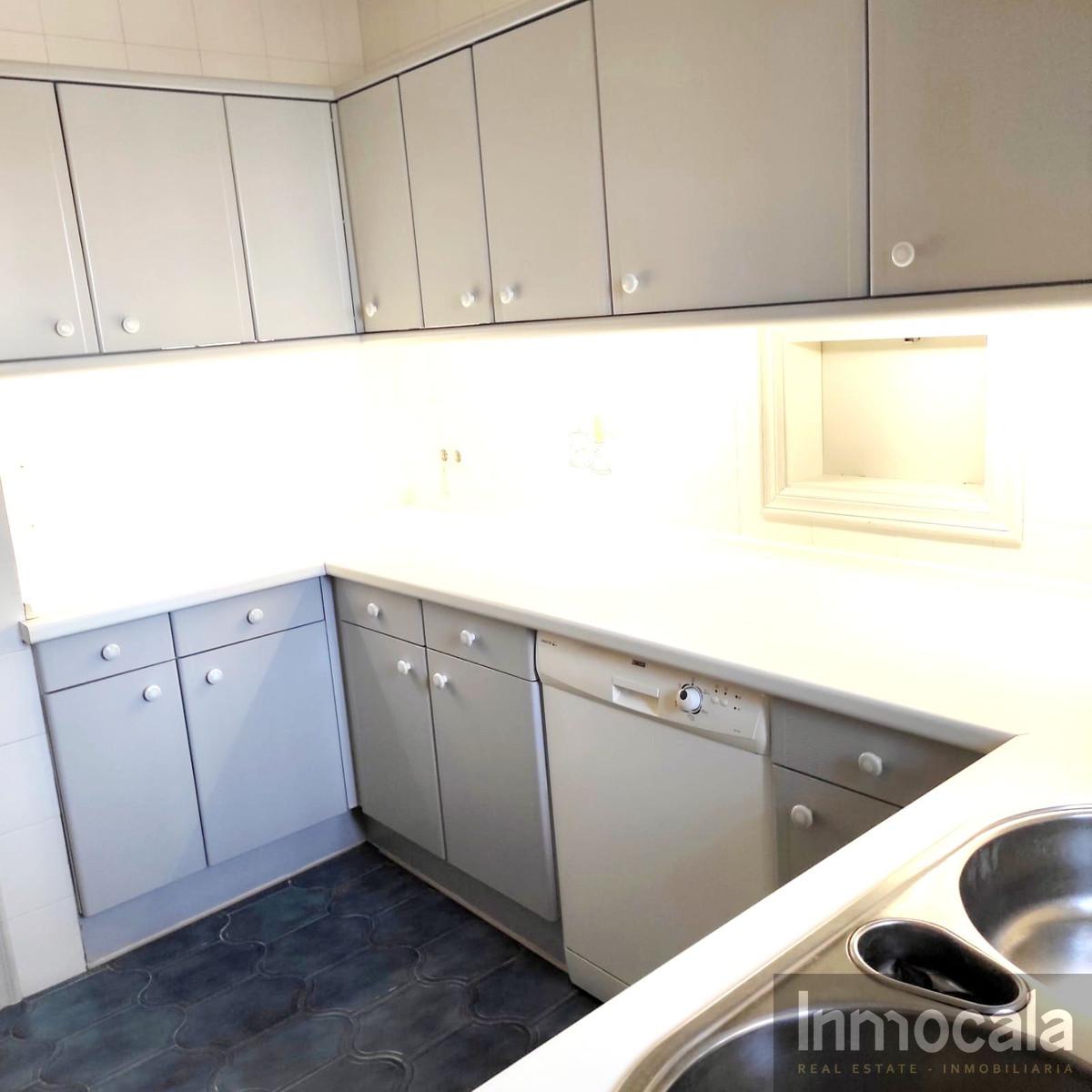 For sale of apartment in Fuengirola