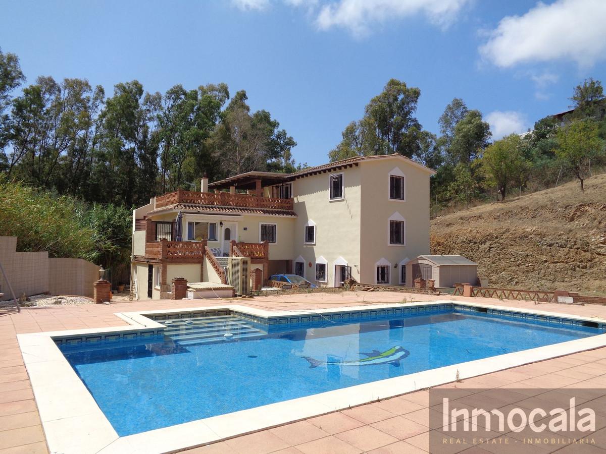 Venta de villa en La Cala de Mijas