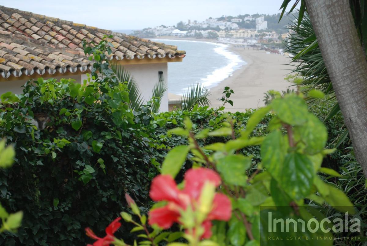 For sale of villa in La Cala de Mijas