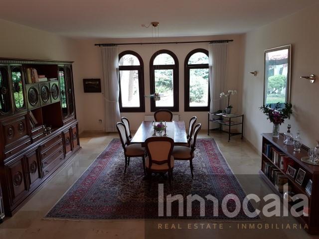 For sale of villa in La Cala de Mijas