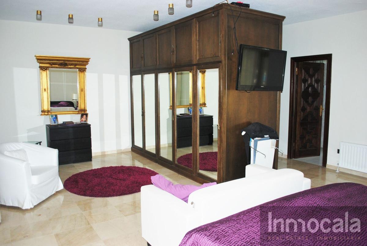For sale of villa in La Cala de Mijas