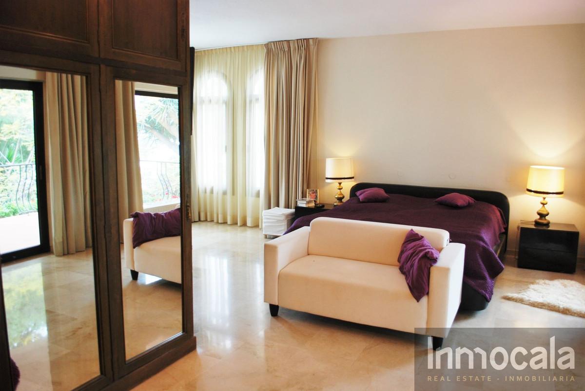 For sale of villa in La Cala de Mijas