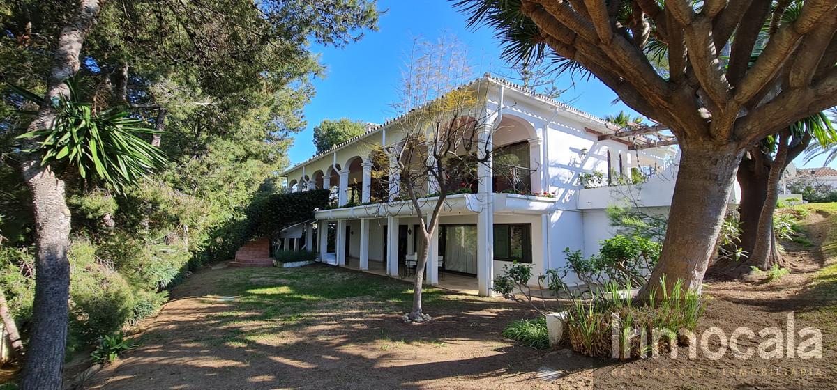For sale of villa in La Cala de Mijas