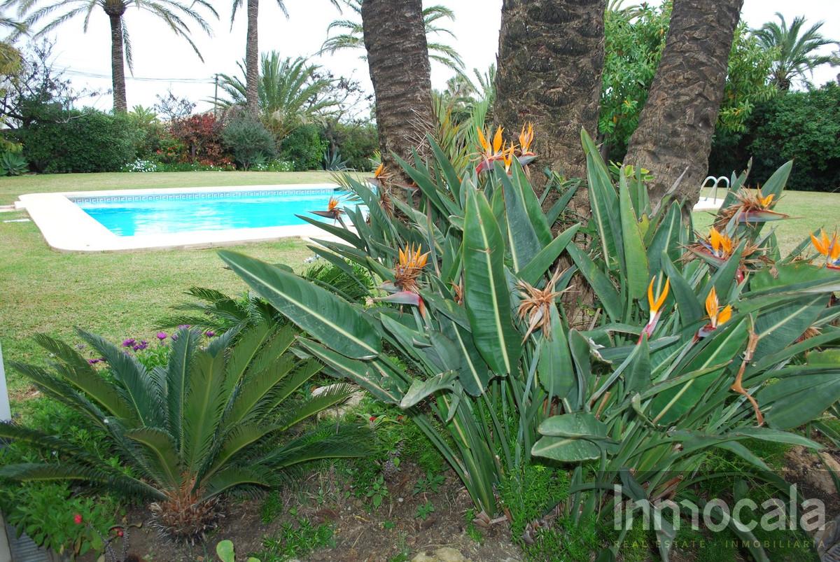 For sale of villa in La Cala de Mijas