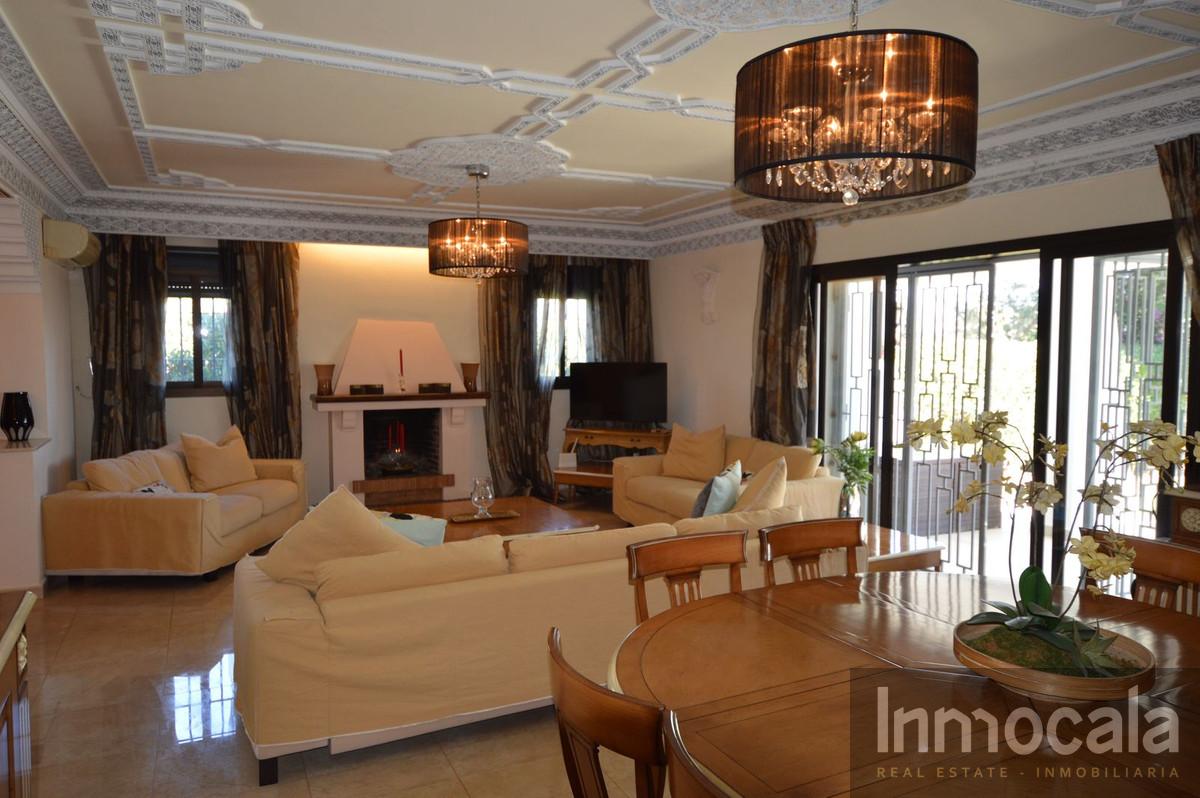For sale of villa in Mijas Golf