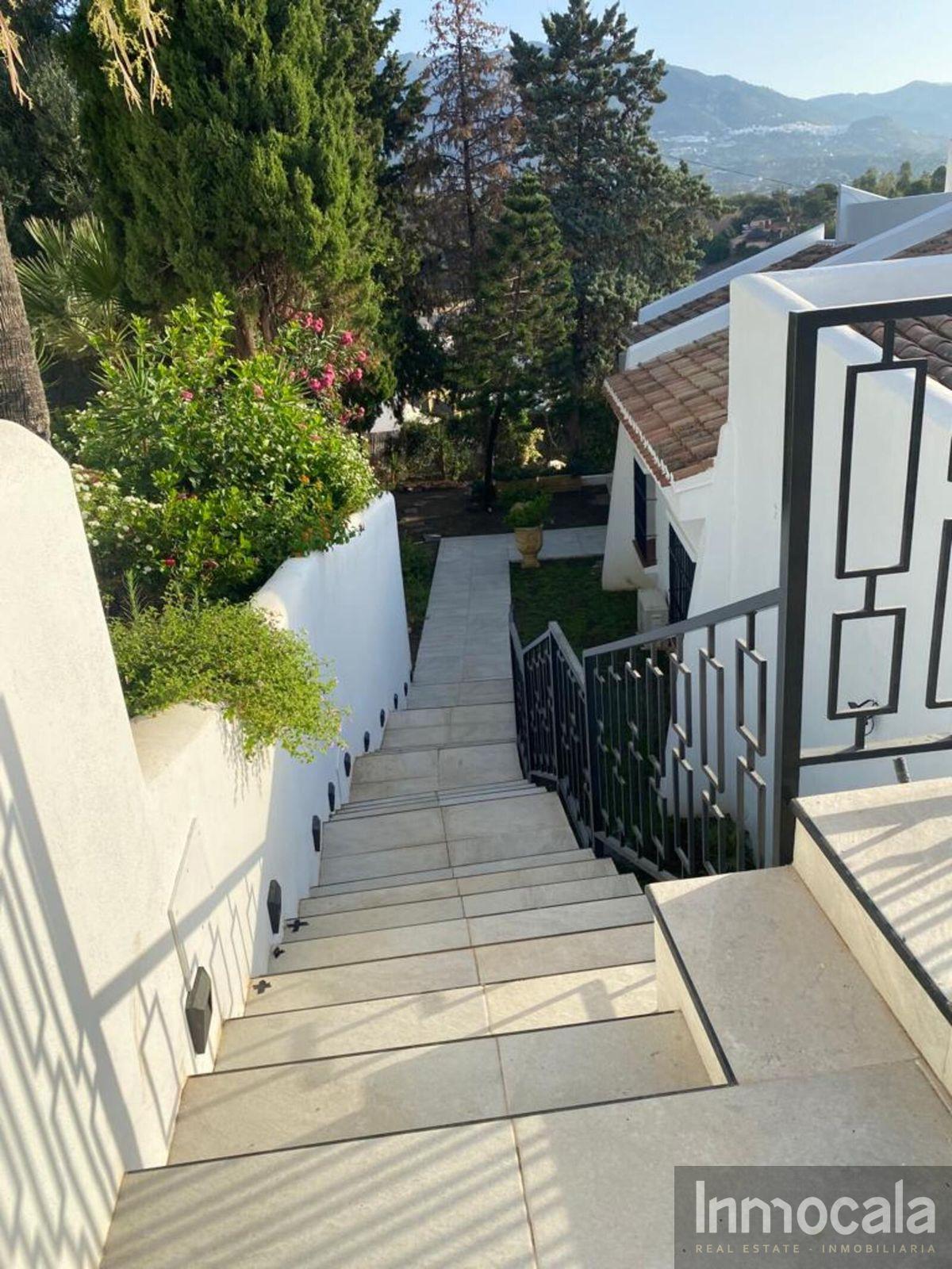 For sale of villa in Mijas Golf