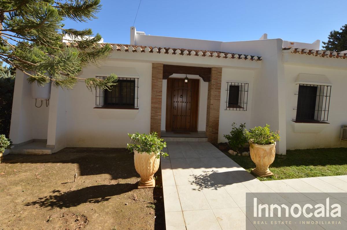 For sale of villa in Mijas Golf