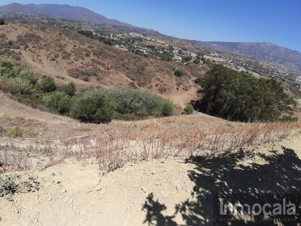 For sale of land in Mijas