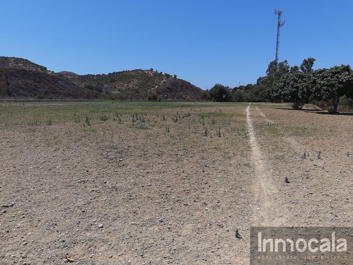 For sale of land in Mijas