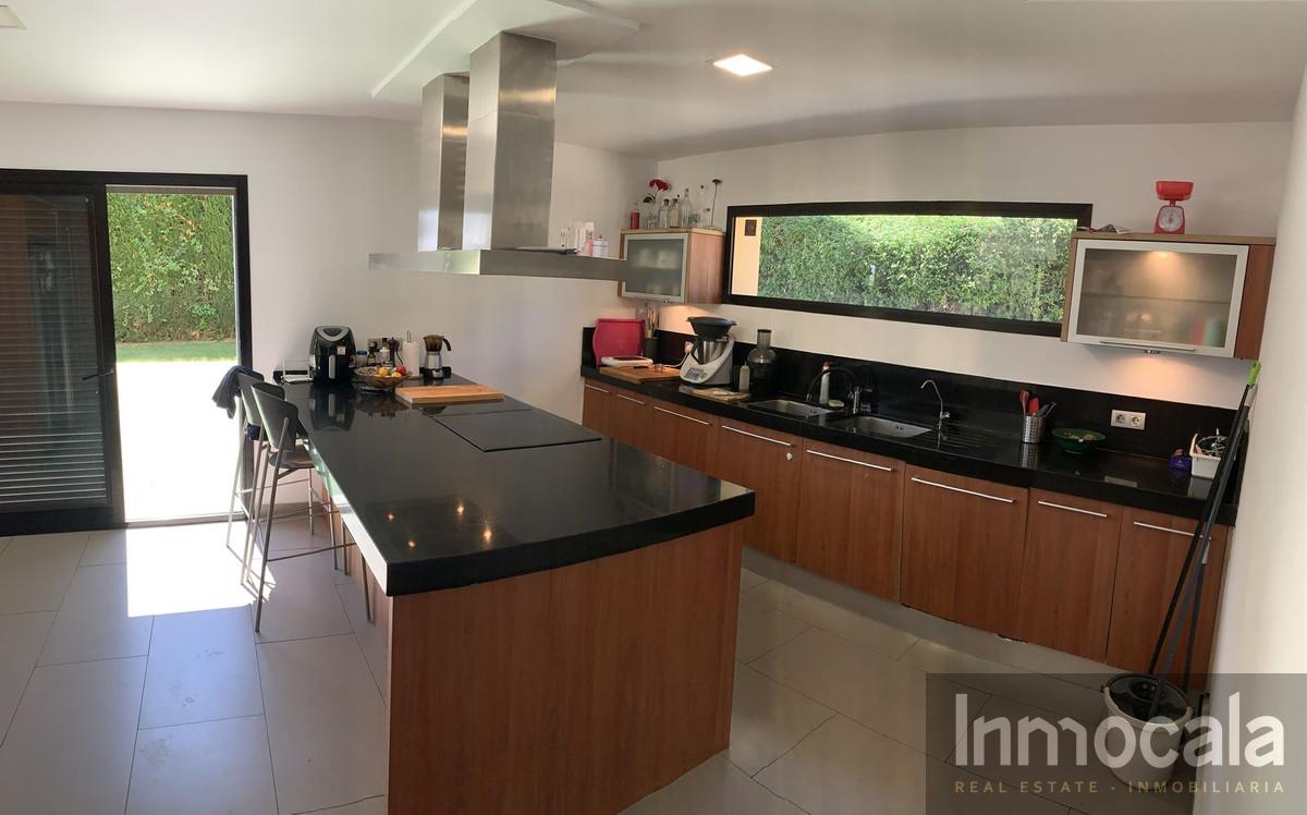 For sale of villa in Mijas Costa