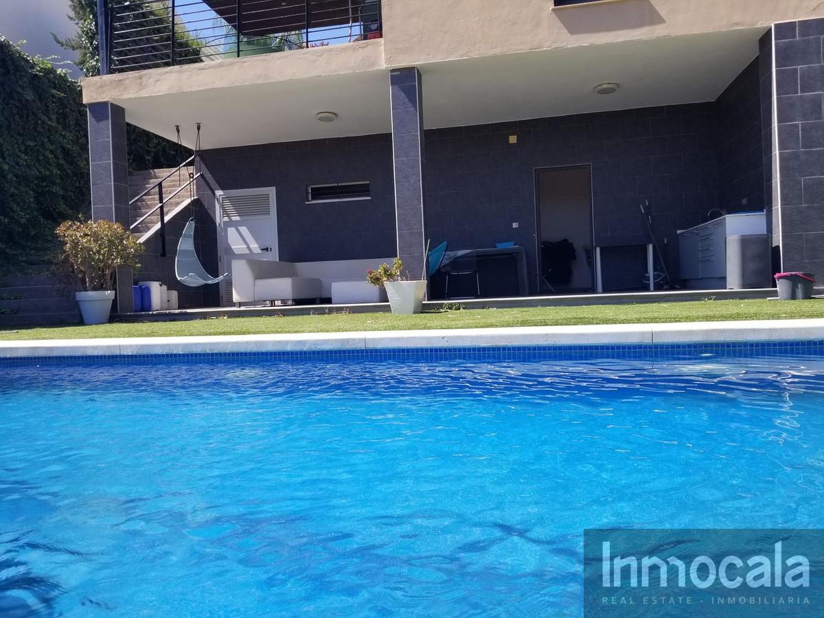 For sale of villa in Mijas Costa
