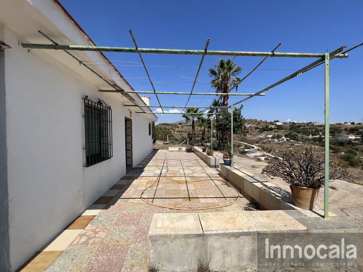 For sale of villa in La Cala de Mijas