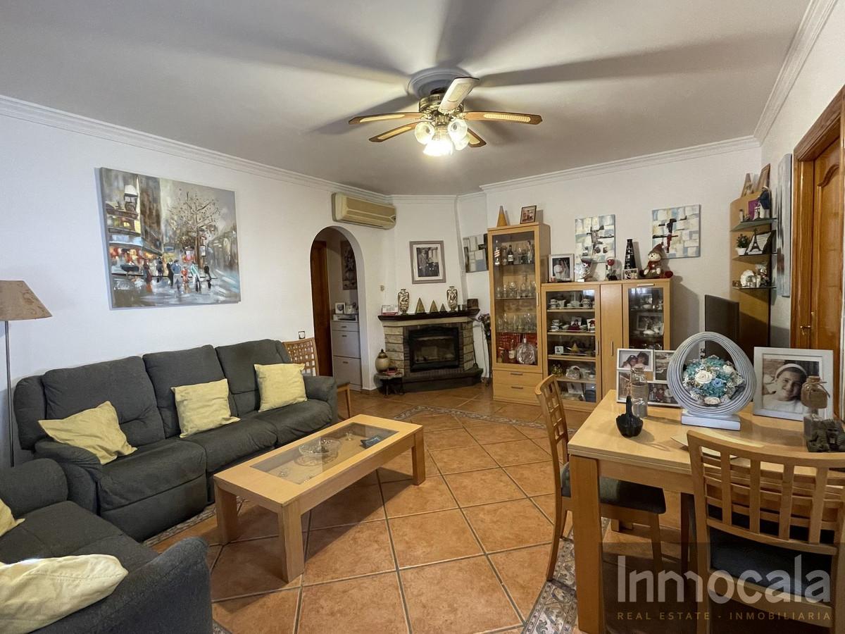 For sale of villa in Mijas