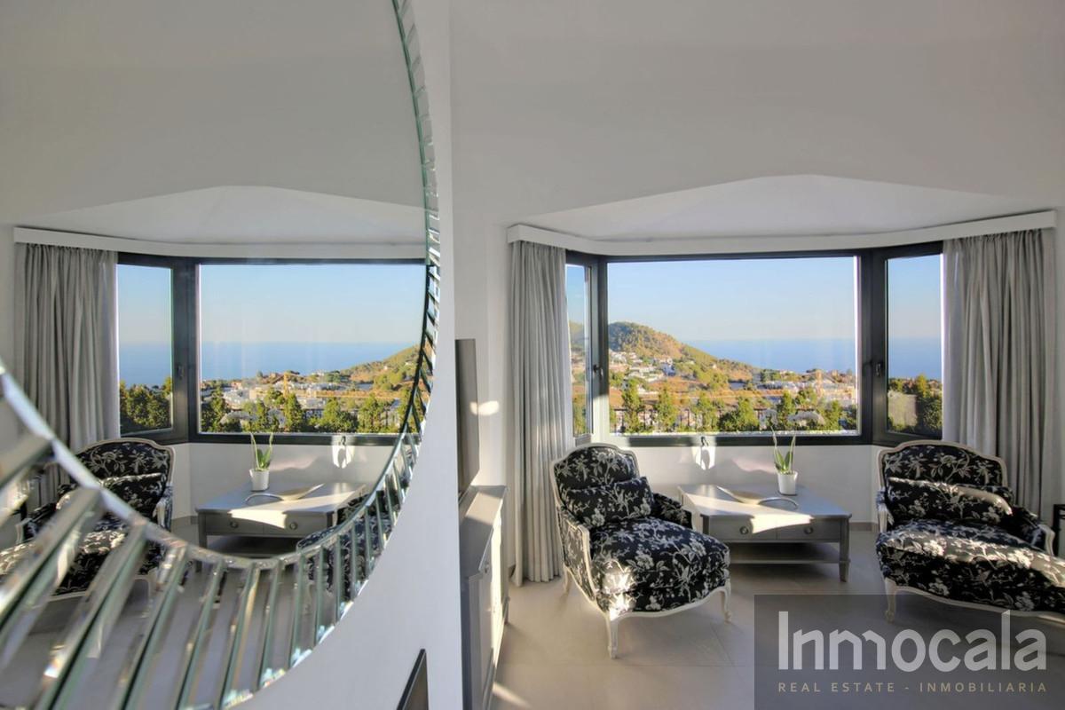 For sale of villa in Mijas