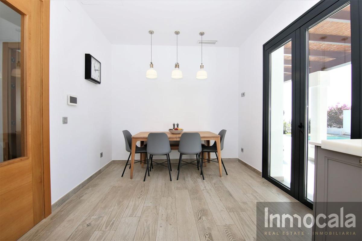 For sale of villa in Mijas
