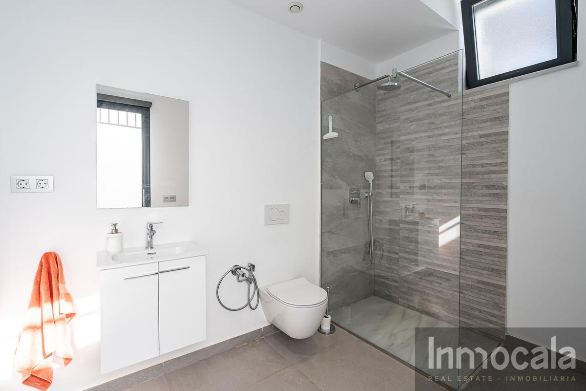 For sale of villa in Mijas