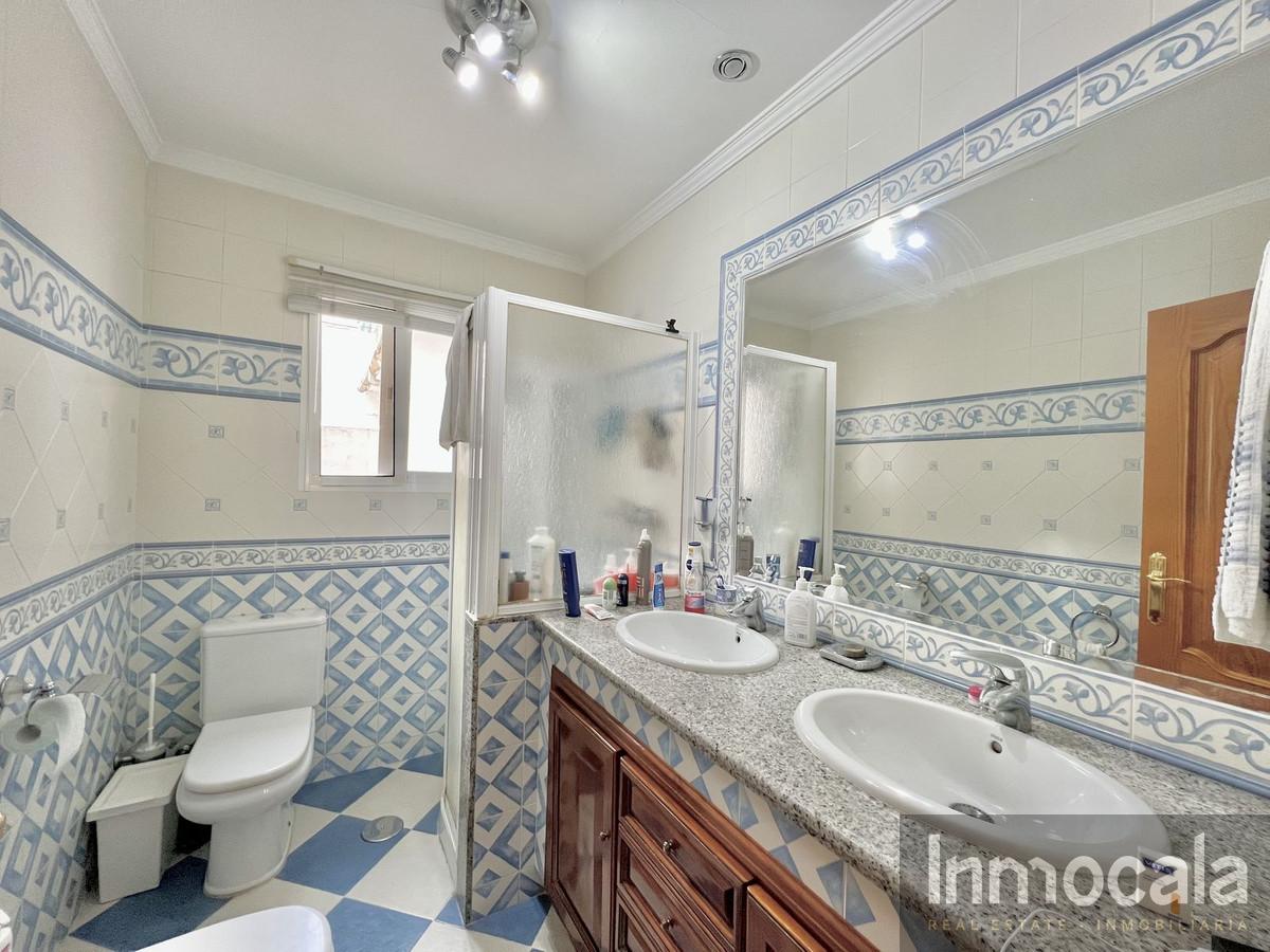 For sale of apartment in Fuengirola