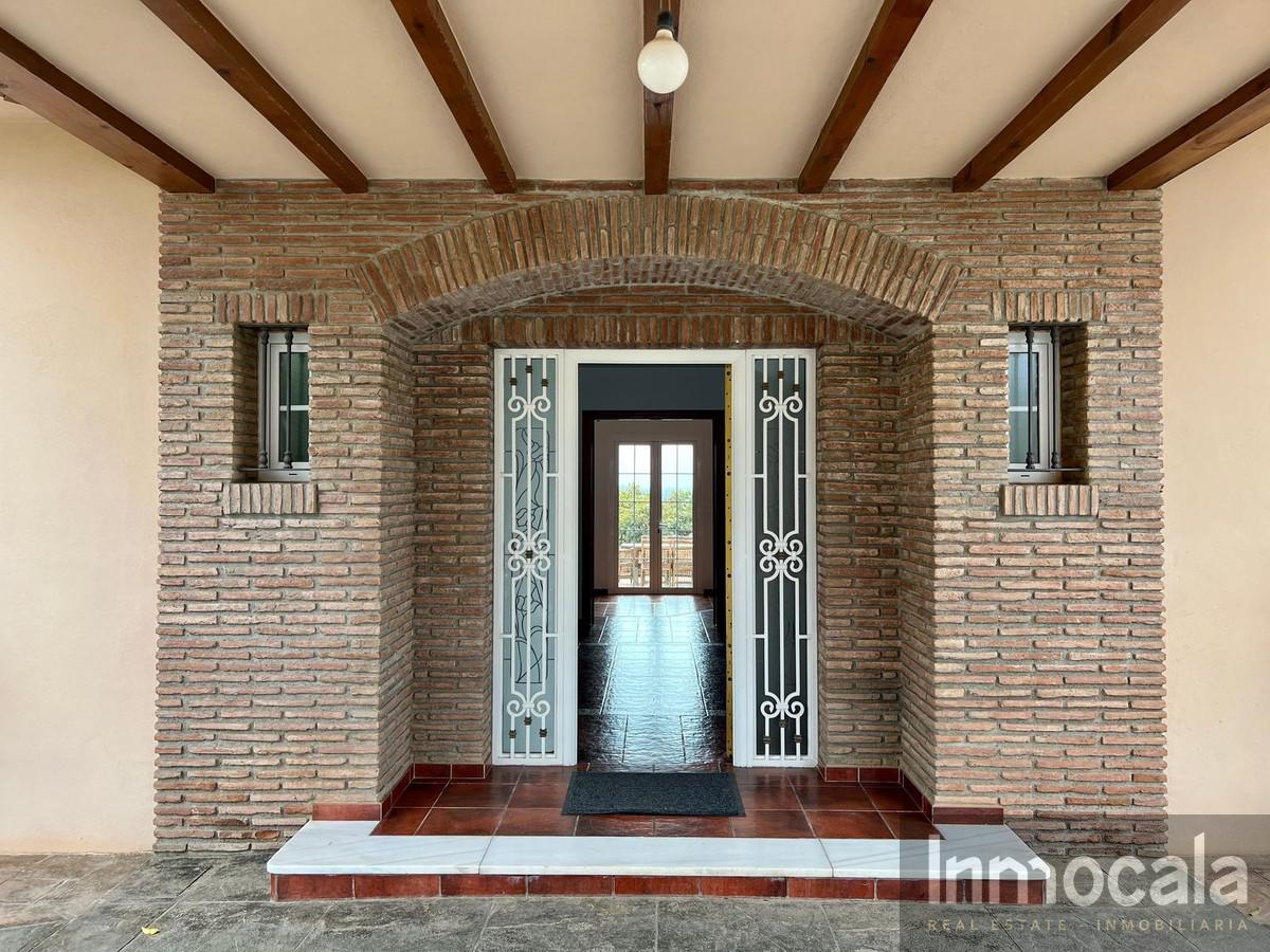 For sale of villa in Mijas