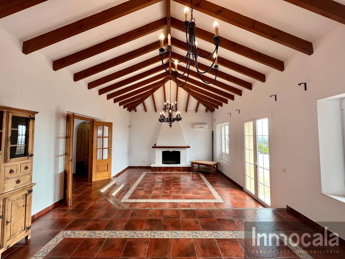 For sale of villa in Mijas