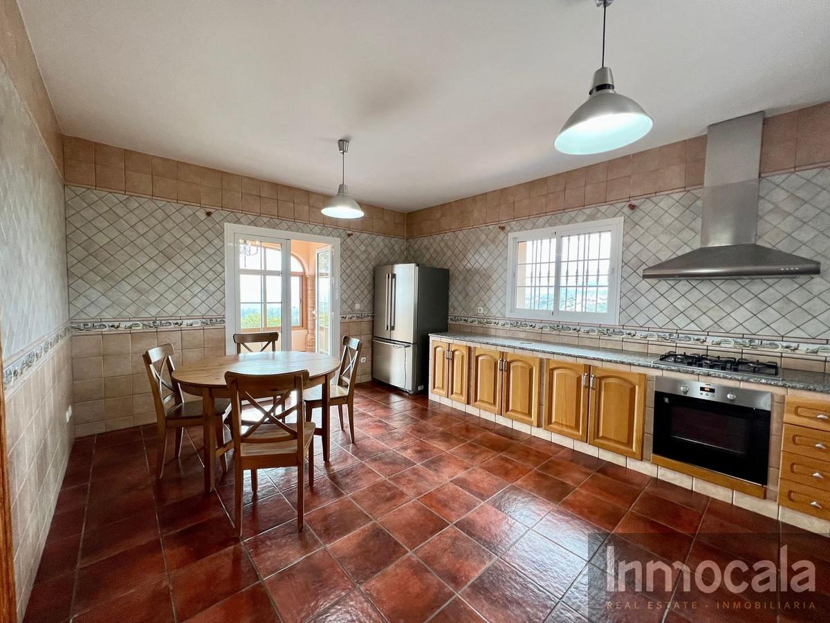 For sale of villa in Mijas