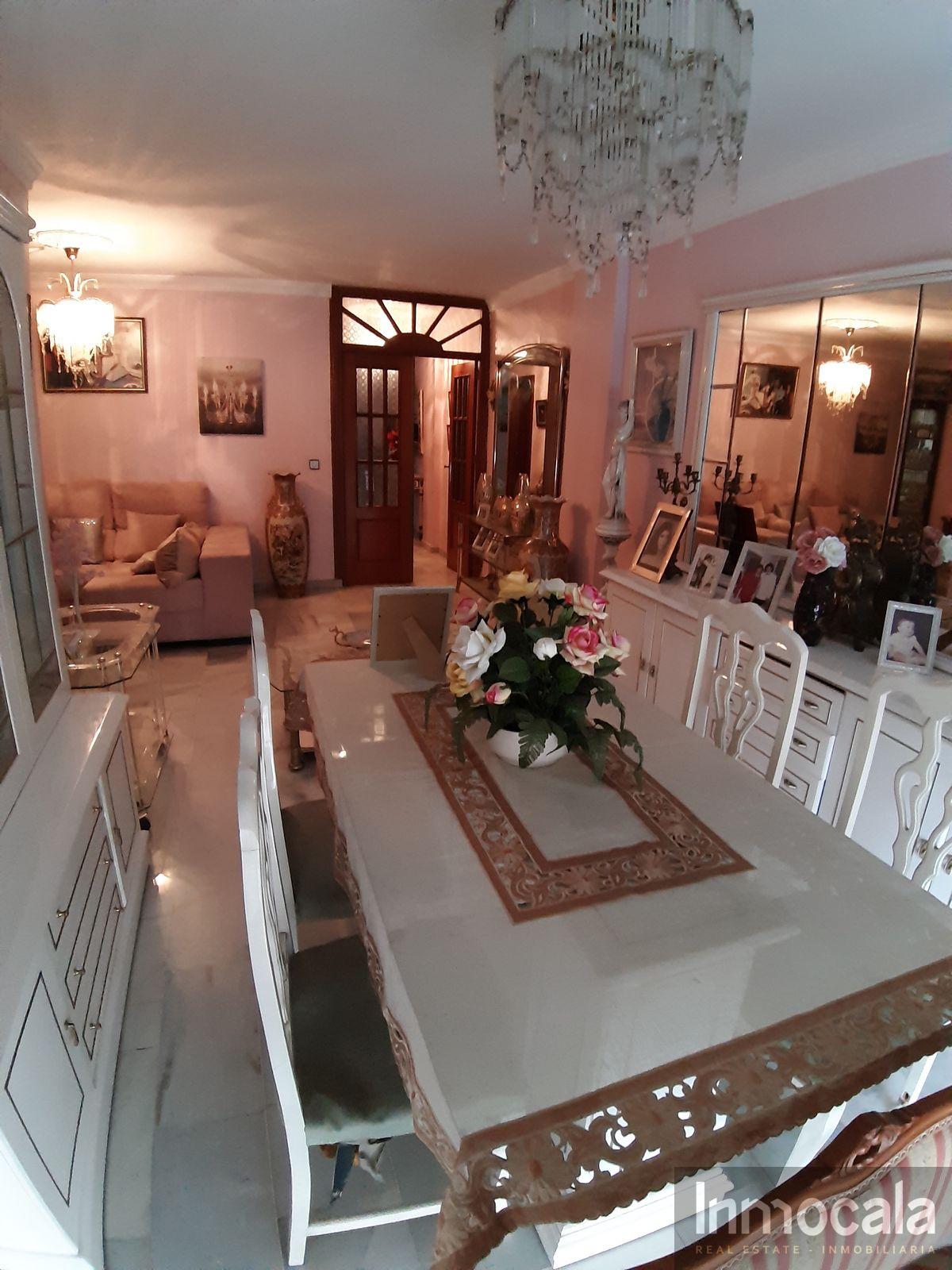 For sale of villa in Mijas