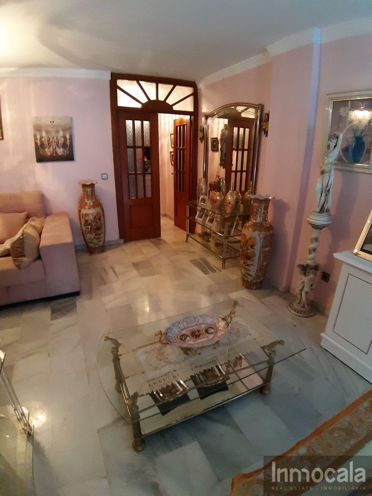 For sale of villa in Mijas