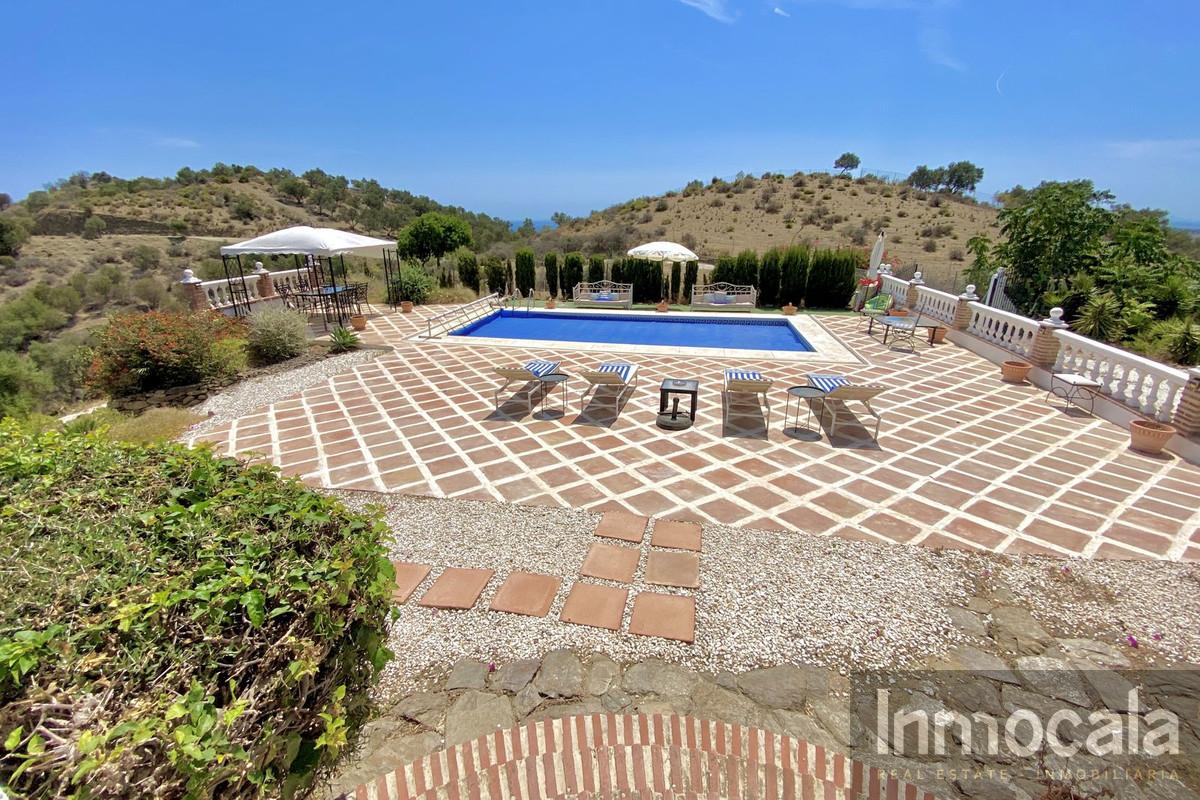 For sale of villa in La Cala de Mijas