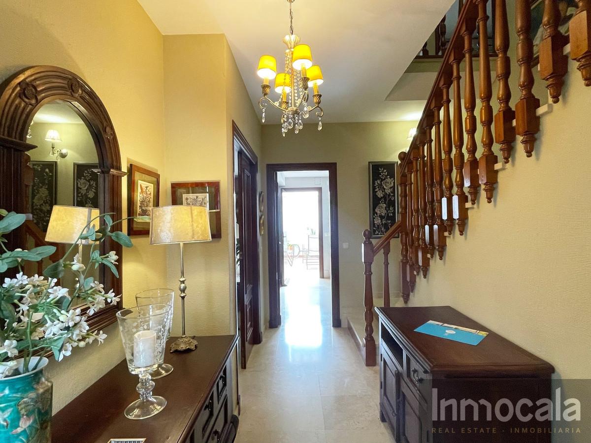 For sale of villa in Fuengirola