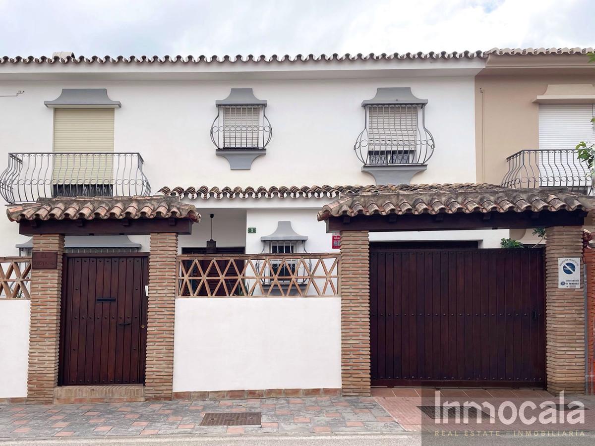For sale of villa in Fuengirola