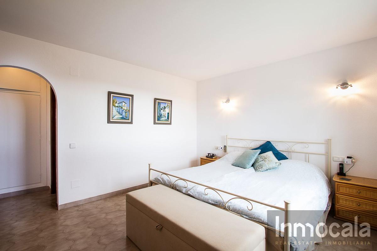 For sale of villa in Mijas Costa