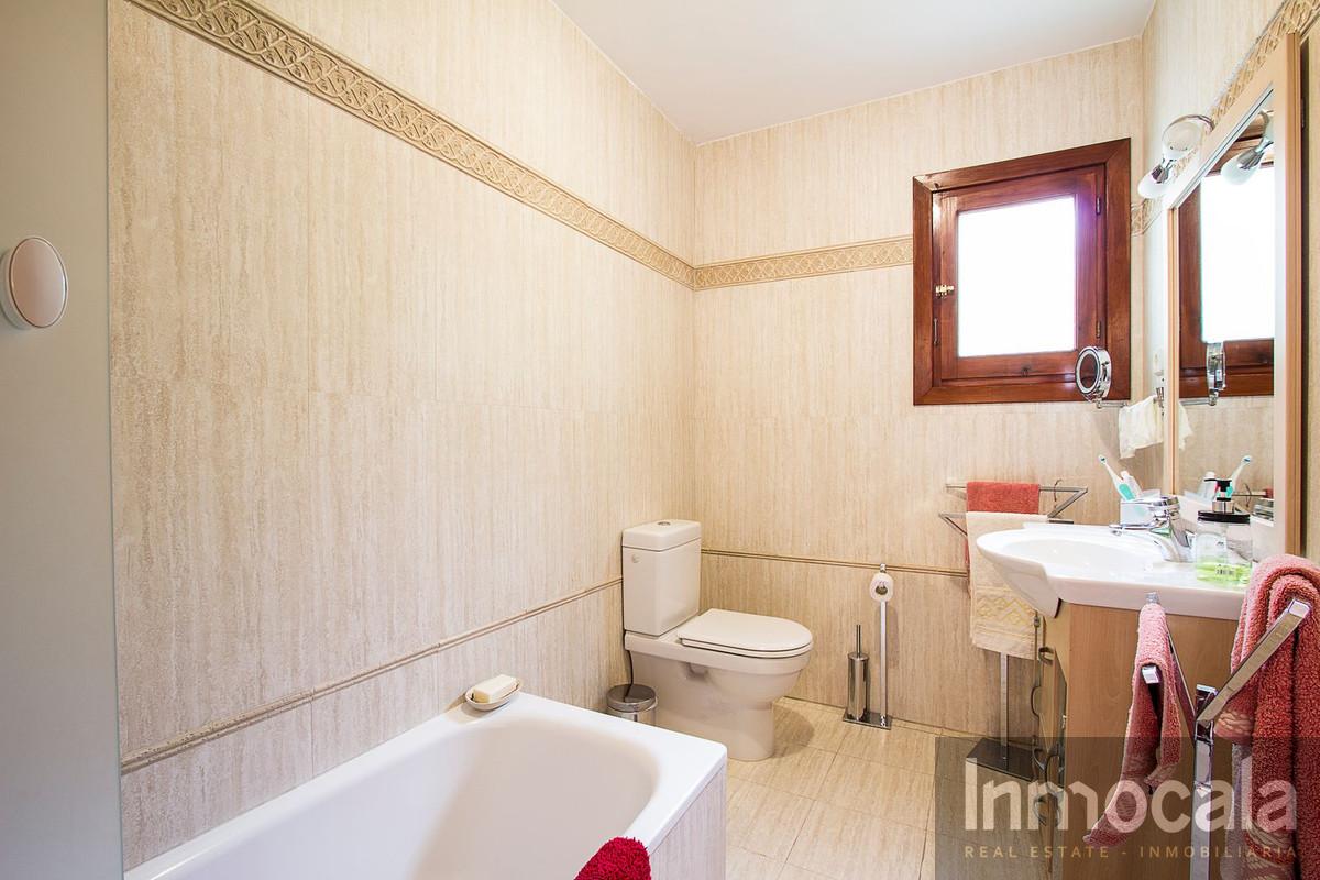 For sale of villa in Mijas Costa