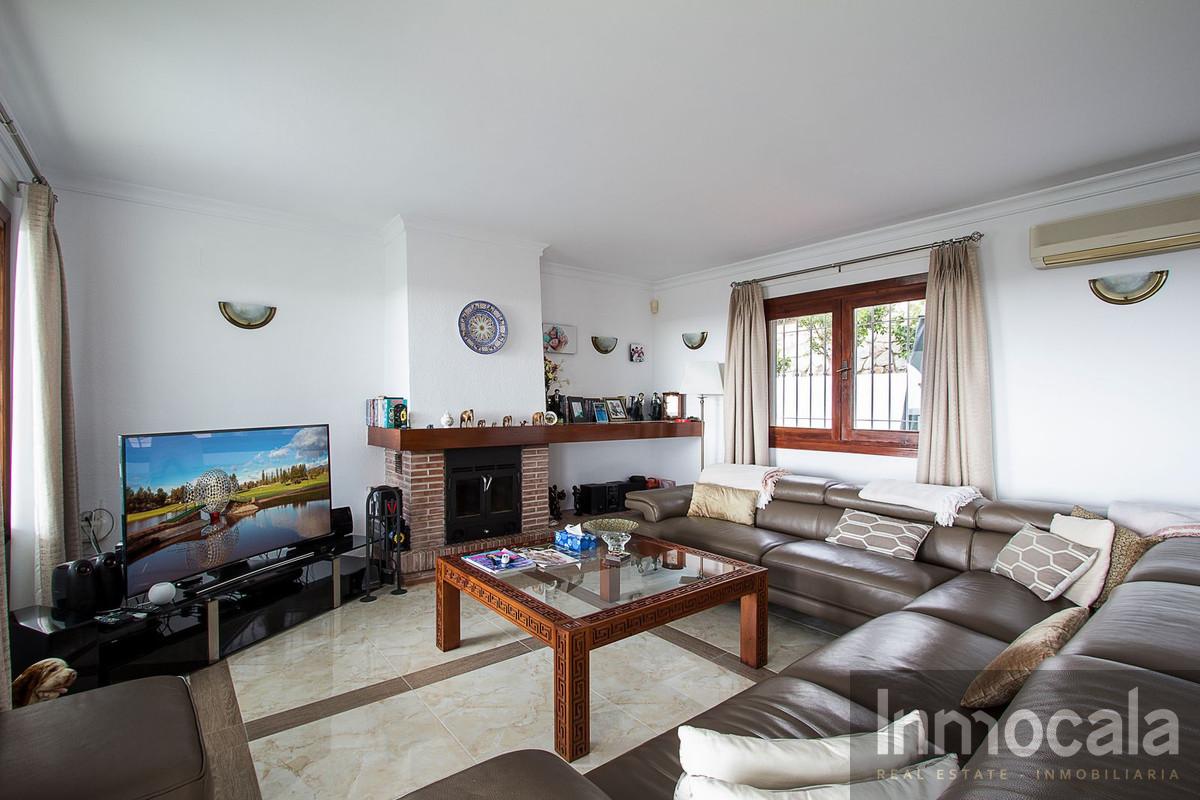 For sale of villa in Mijas Costa