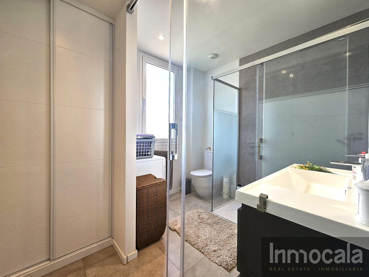 For sale of apartment in La Cala de Mijas