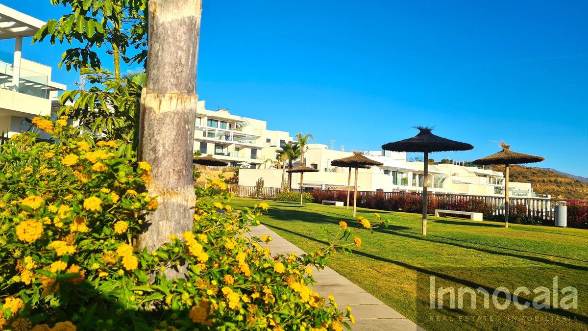 For sale of apartment in La Cala de Mijas