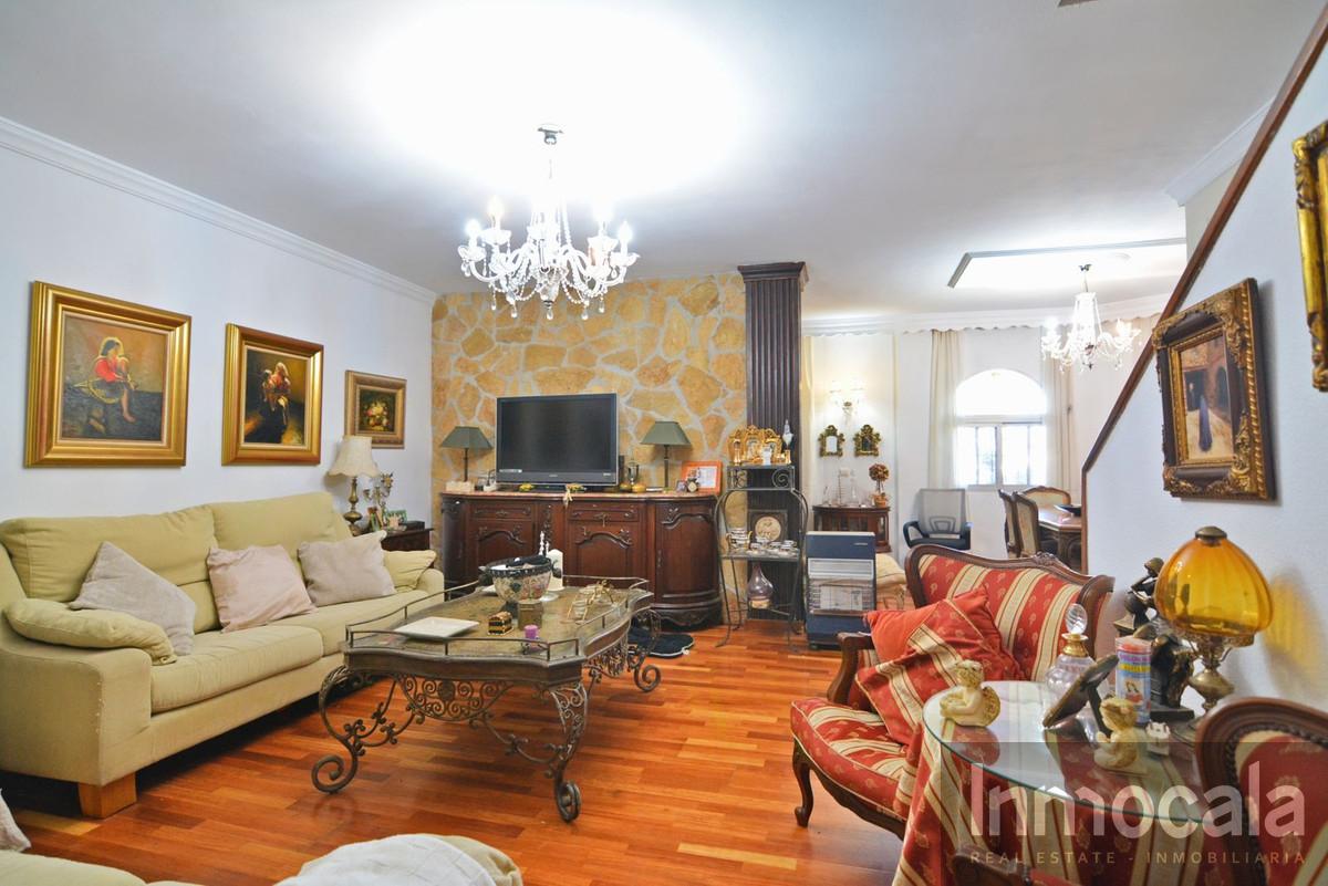 For sale of villa in Mijas